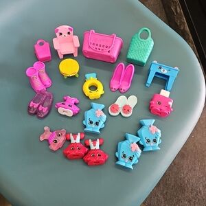 2013 & 2017 Lot Mcdonalds Happy Meal Shopkins Toys